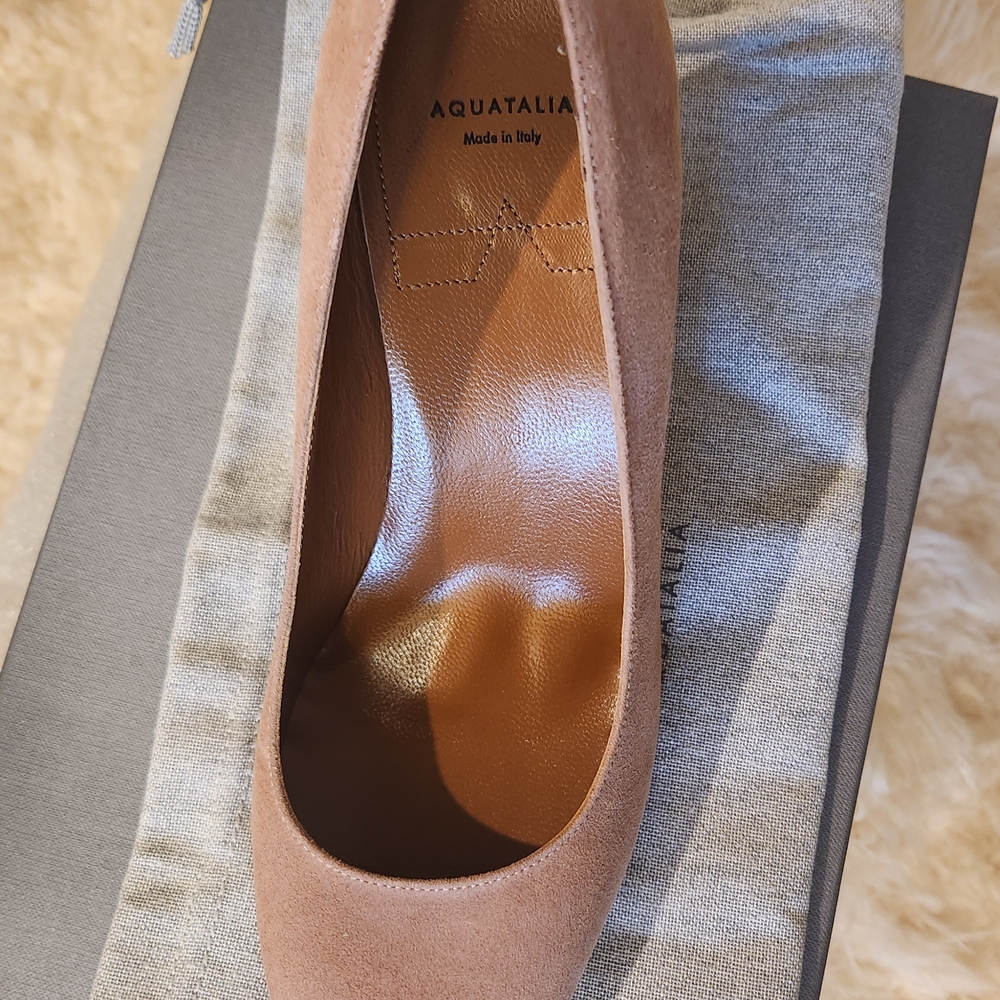 Aquatalia Weatherproof Women's Beige Suede Heels - Picture 2 of 5